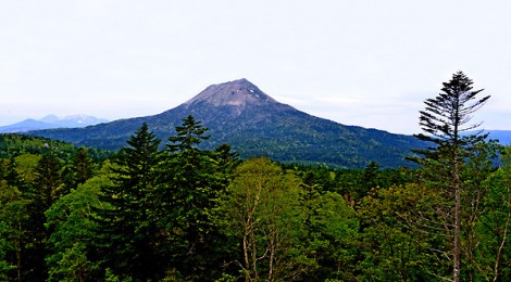 雄阿寒岳